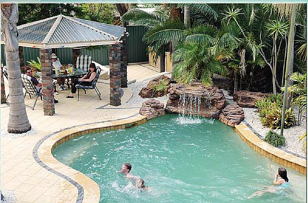 Oasis Swimming Pool Water feature Waterfalls Kit